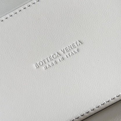 Elegant Shoulder Bag