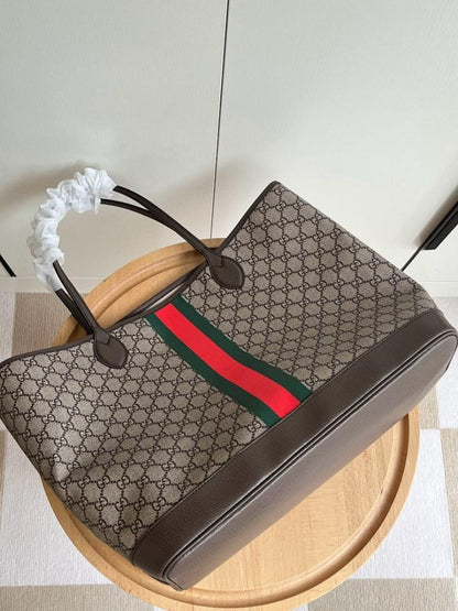 Classic Italian-Inspired Crossbody Bag