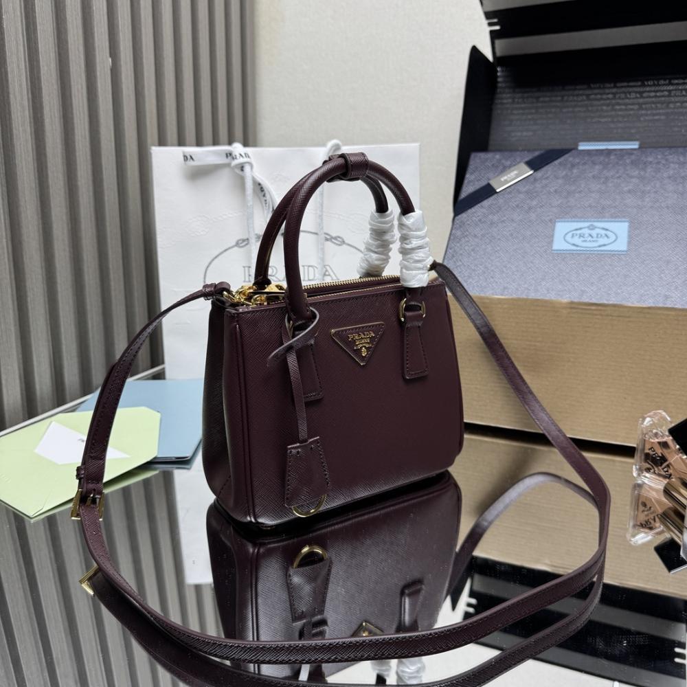 Gold Leather Shoulder Bag