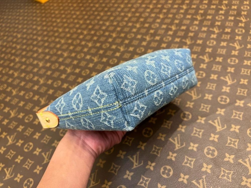 Modern Blue Embroidered Denim Shoulder Bag