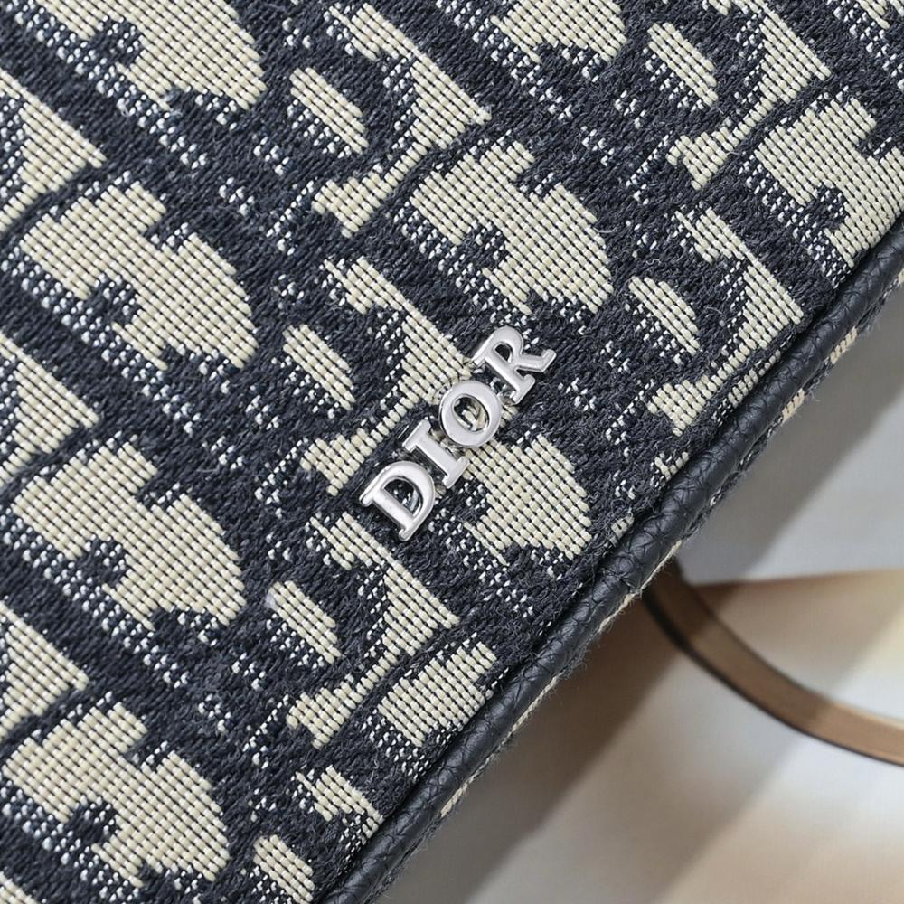 Stylish Black Printed Calfskin Shoulder Bag – Special Edition