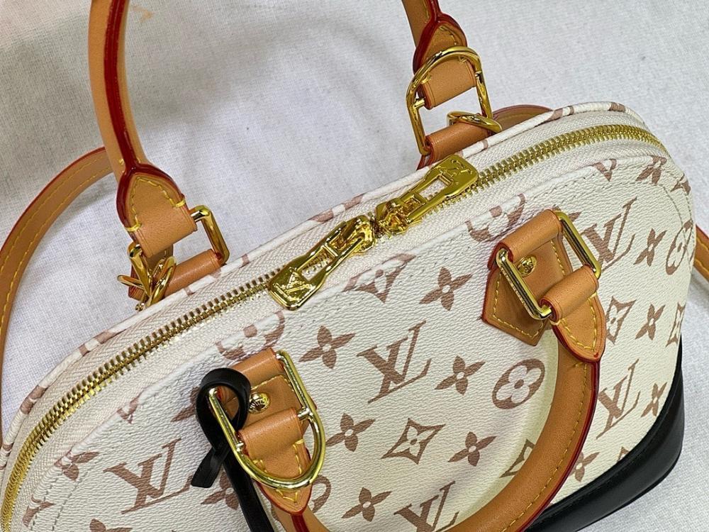 Luxury Stylish Leather Top Handle Bag