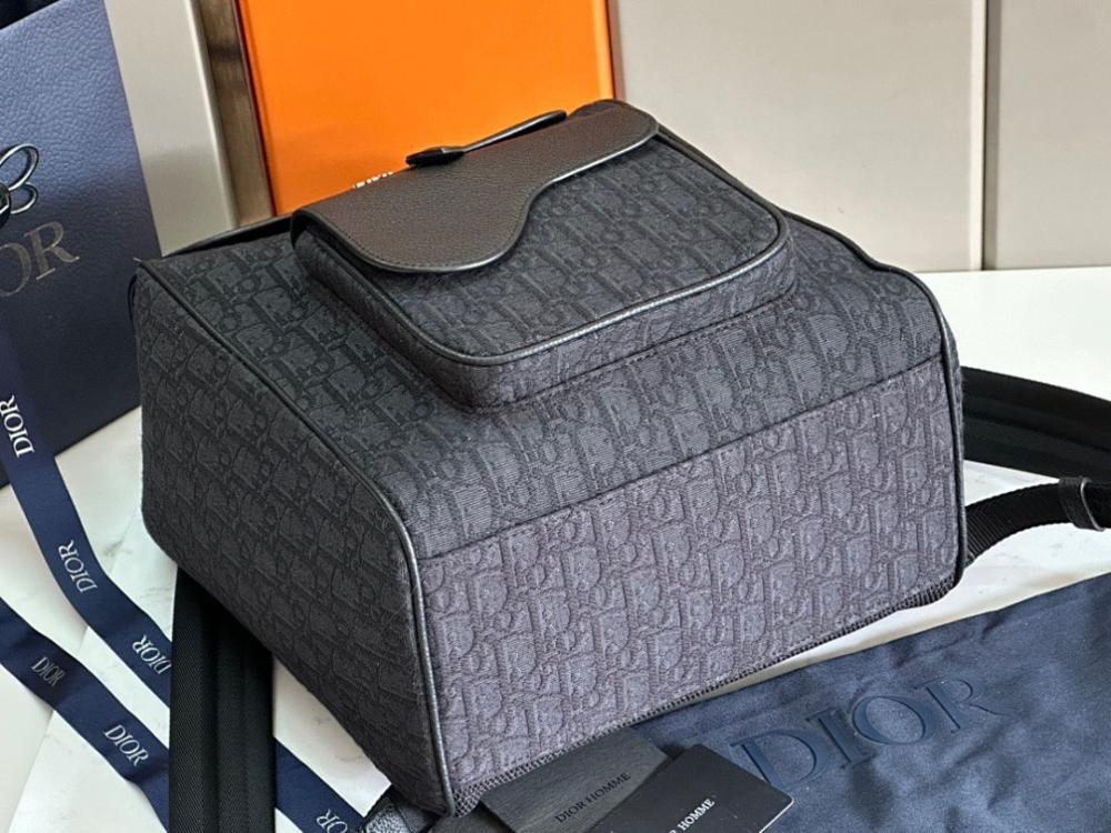 Elegant Stylish Top Handle Bag – Limited Edition