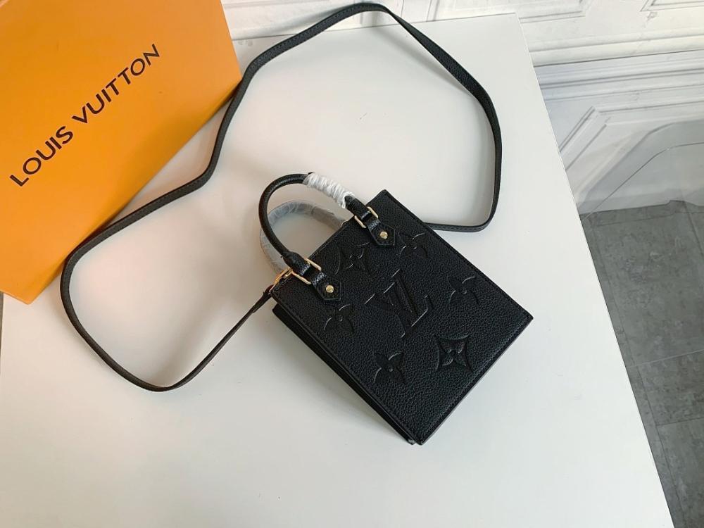 Stylish Refined Leather Shoulder Bag