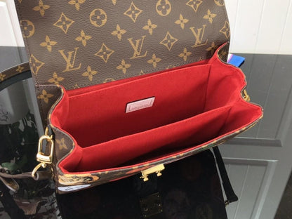Practical Crossbody Bag