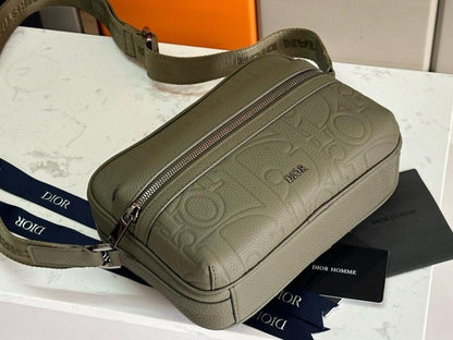 Elegant Printed Leather Shoulder Bag – Special Edition