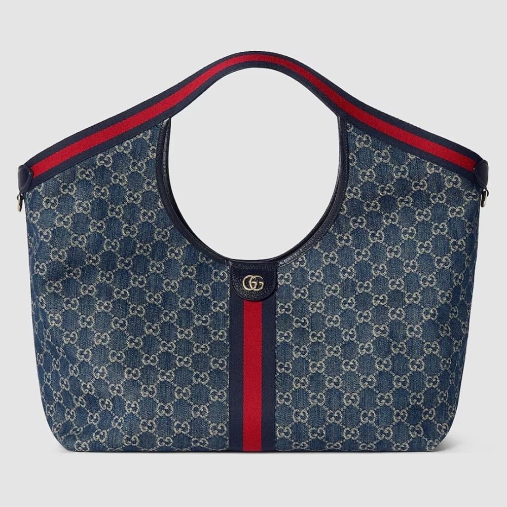 Elegant Refined Shoulder Bag