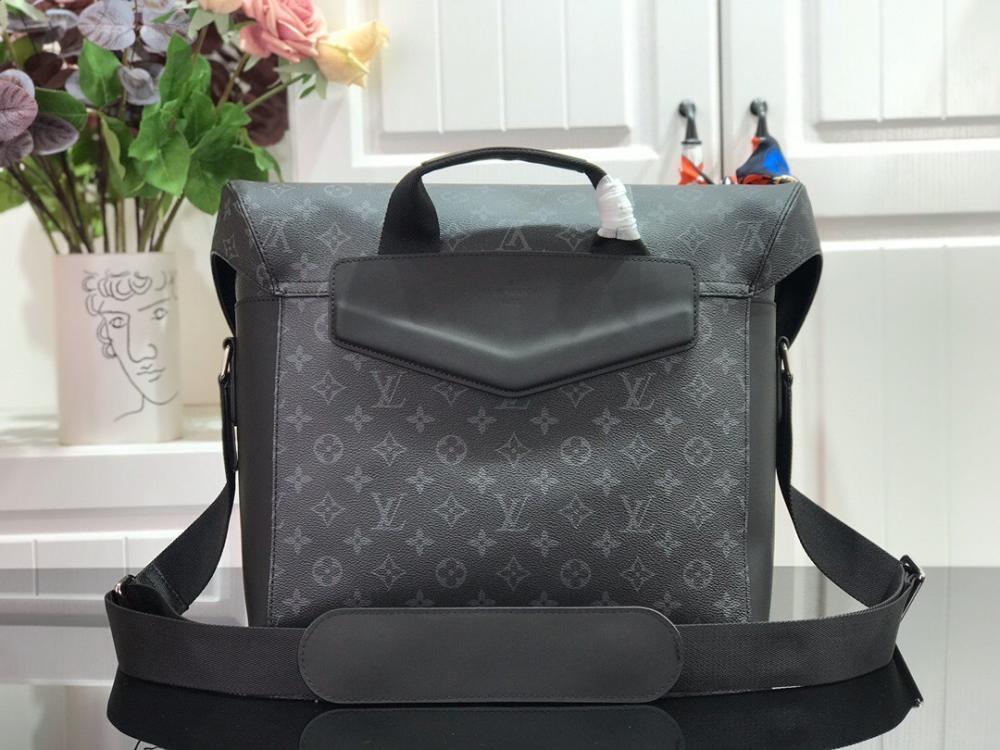 Messenger Bag