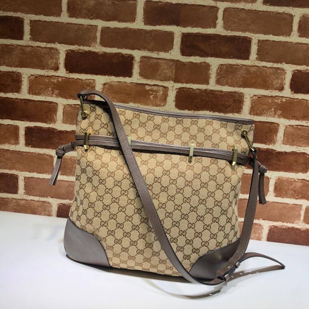 Classic Shoulder Bag