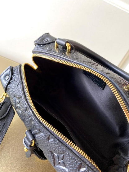 Modern Elegant Shoulder Bag