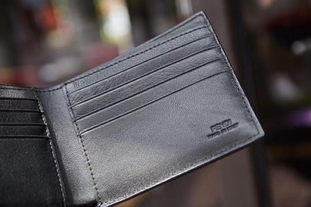Practical Luxury Wallet