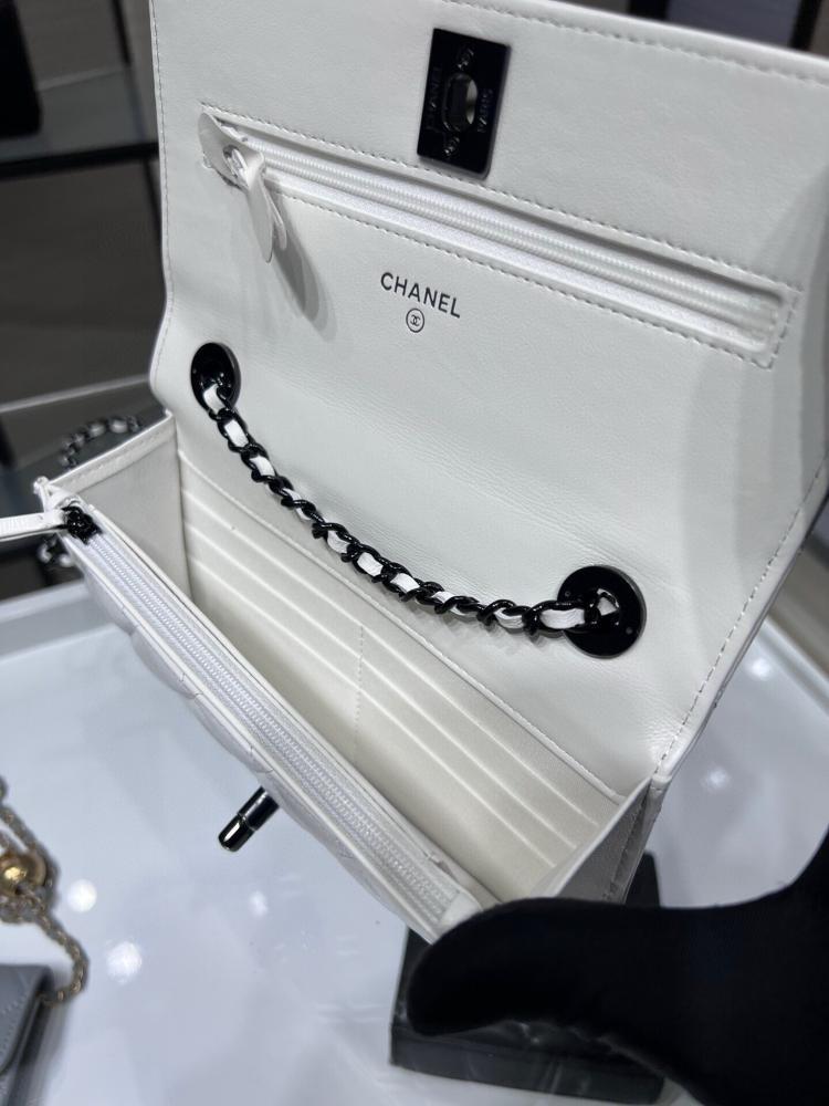 Lambskin Shoulder Bag