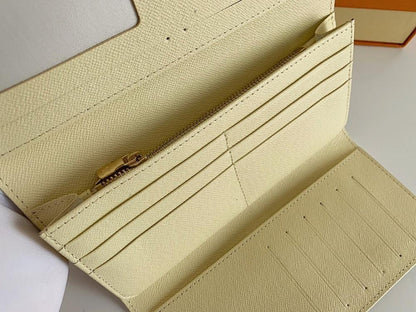 Classic Wallet – Limited Edition