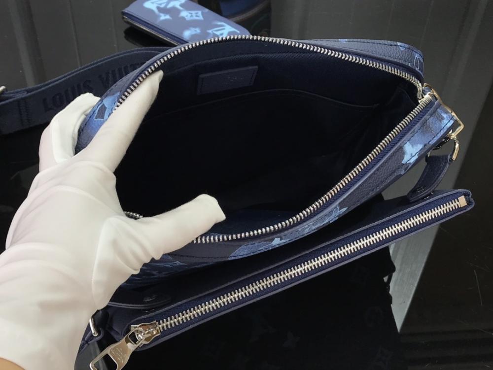 Messenger Bag