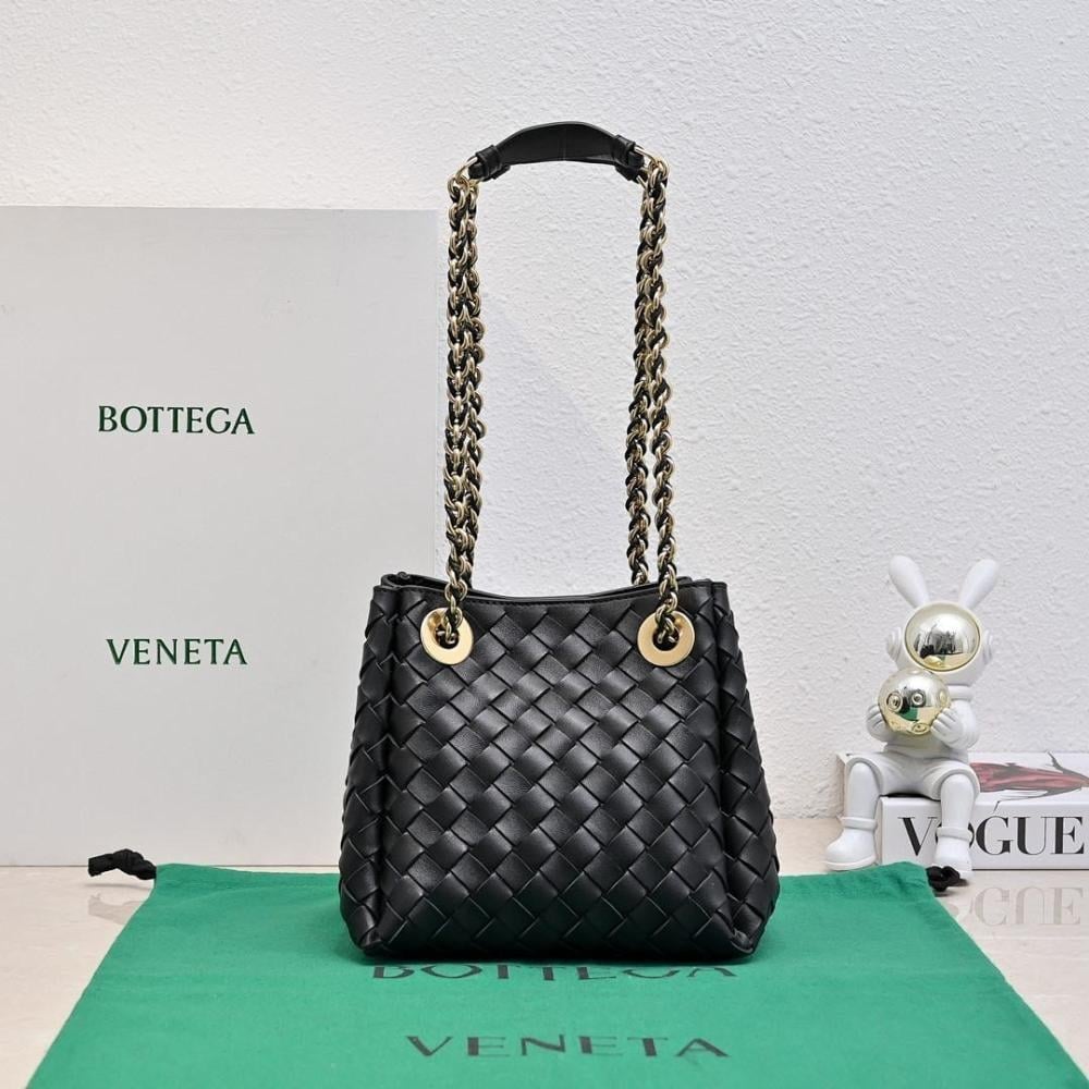 Stylish Lambskin Crossbody Bag – Special Edition