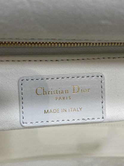 Alma Leather Shoulder Bag