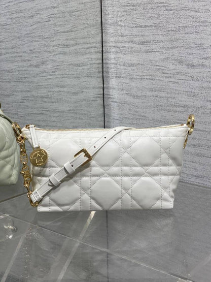 Classic Leather Shoulder Bag