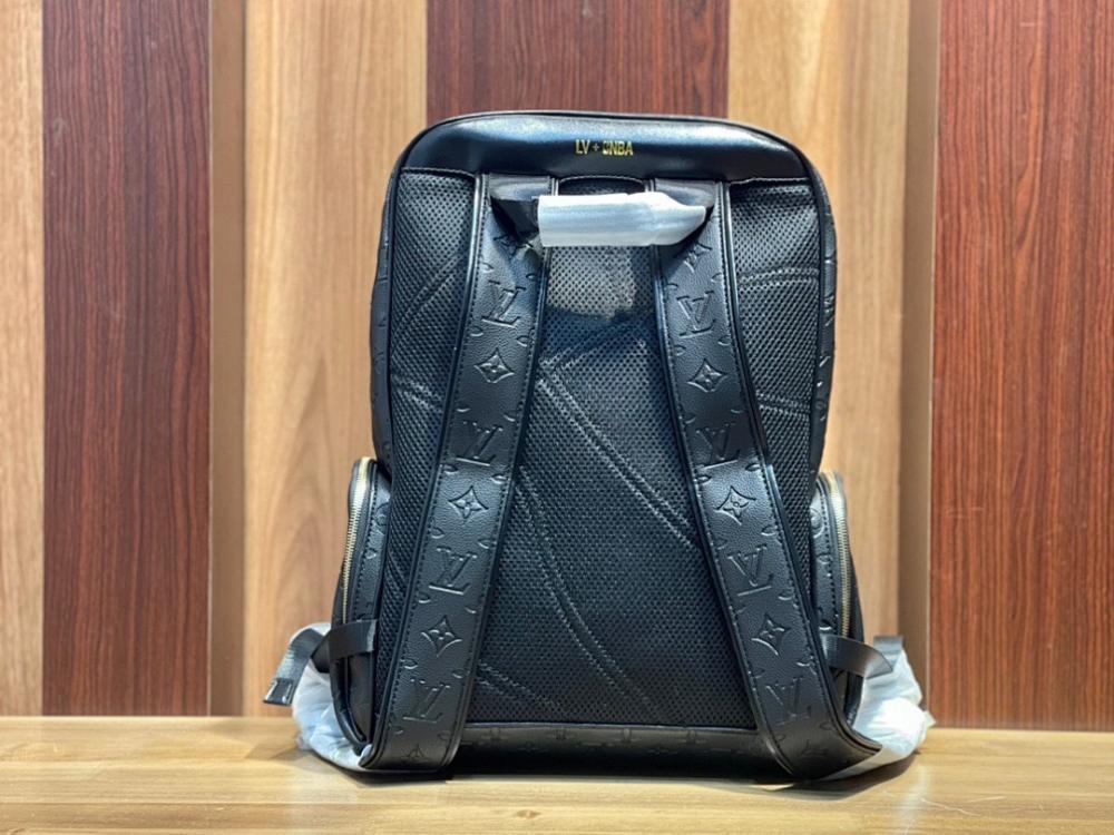 Modern Italian-Inspired Embroidered Bag