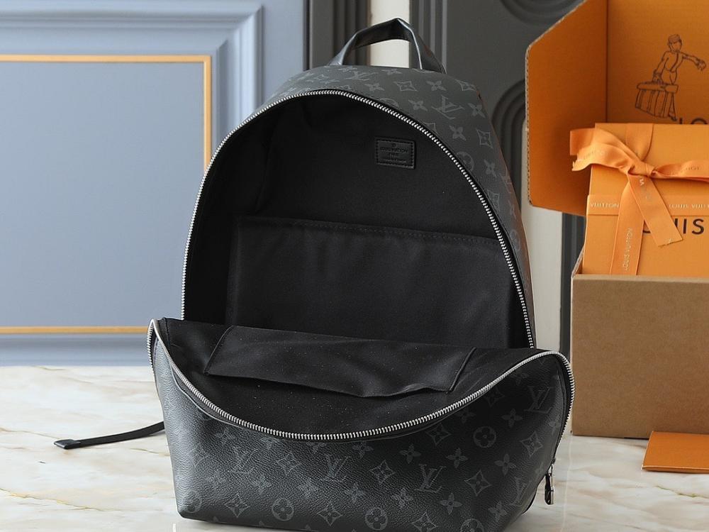 Stylish Refined Quilted Shoulder Bag