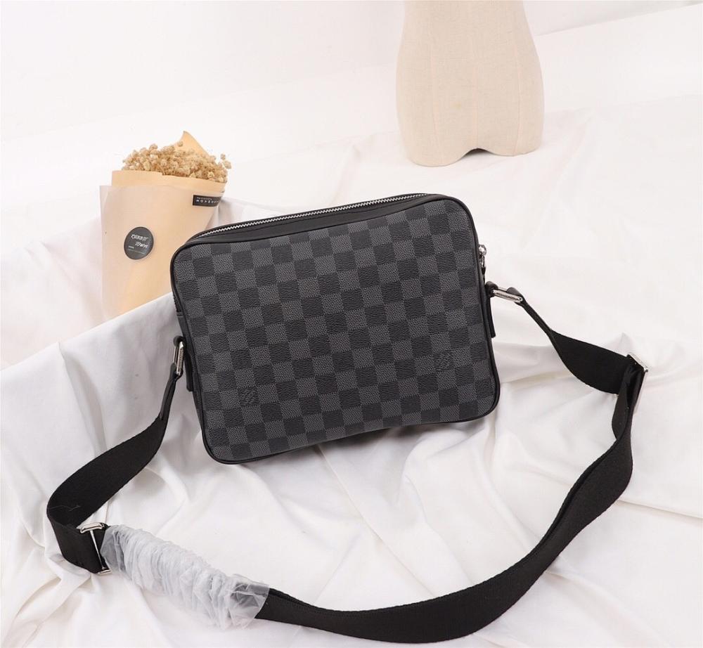 Luxury Brown Leather Bag – Limited Edition