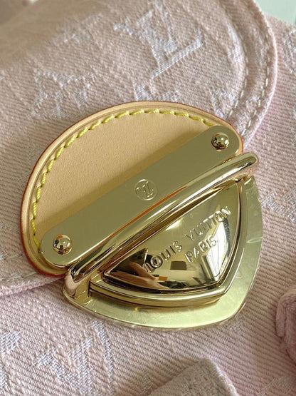 Elegant Premium Monogram Shoulder Bag
