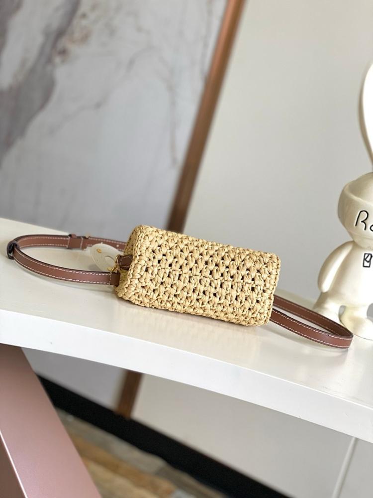 Stylish Premium Woven Raffia Shoulder Bag
