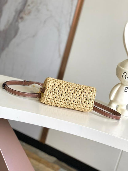 Stylish Premium Woven Raffia Shoulder Bag
