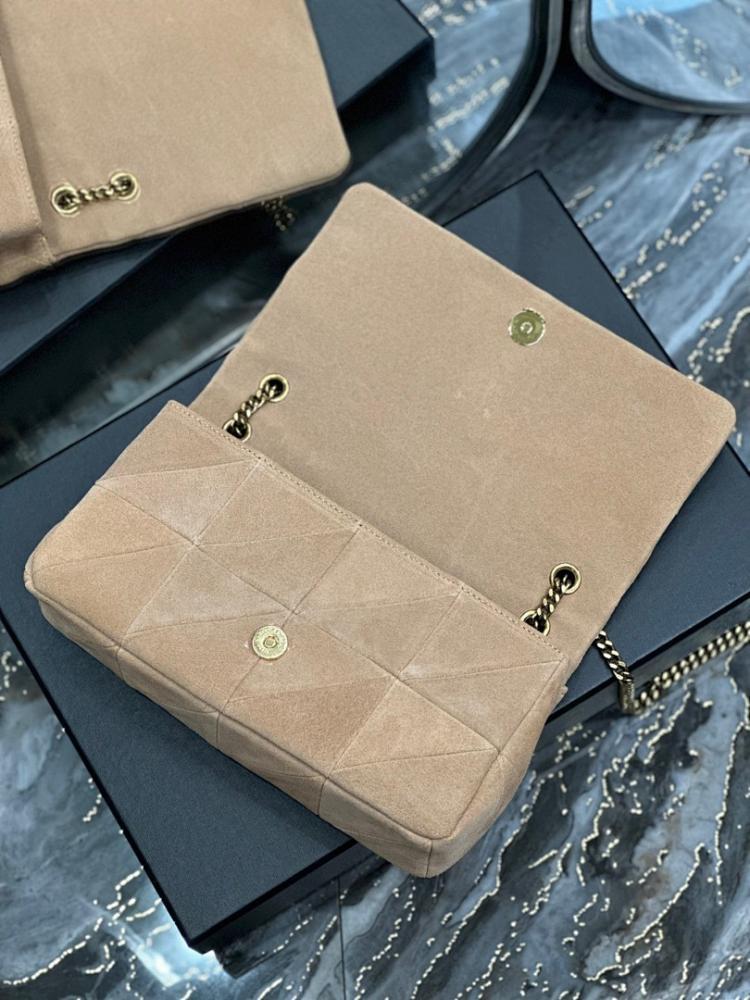 Stylish Gold Leather Shoulder Bag – Limited Edition