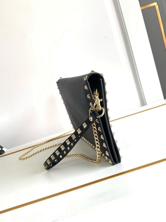 Italian-Inspired Stylish Leather Shoulder Bag