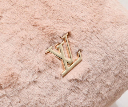 Stylish Refined Leather Crossbody Bag