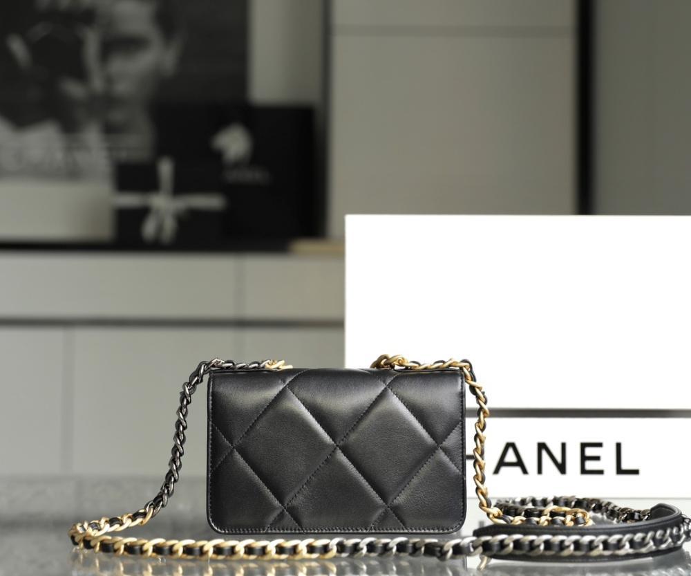 Elegant Top Handle Bag