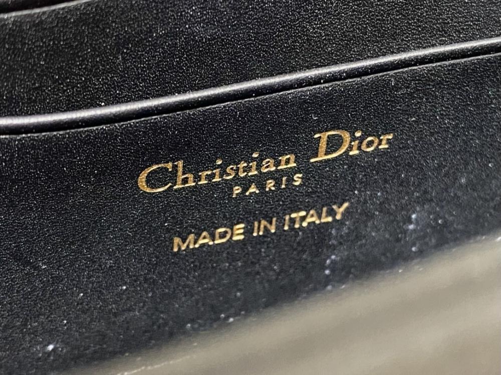 Embroidered Wallet
