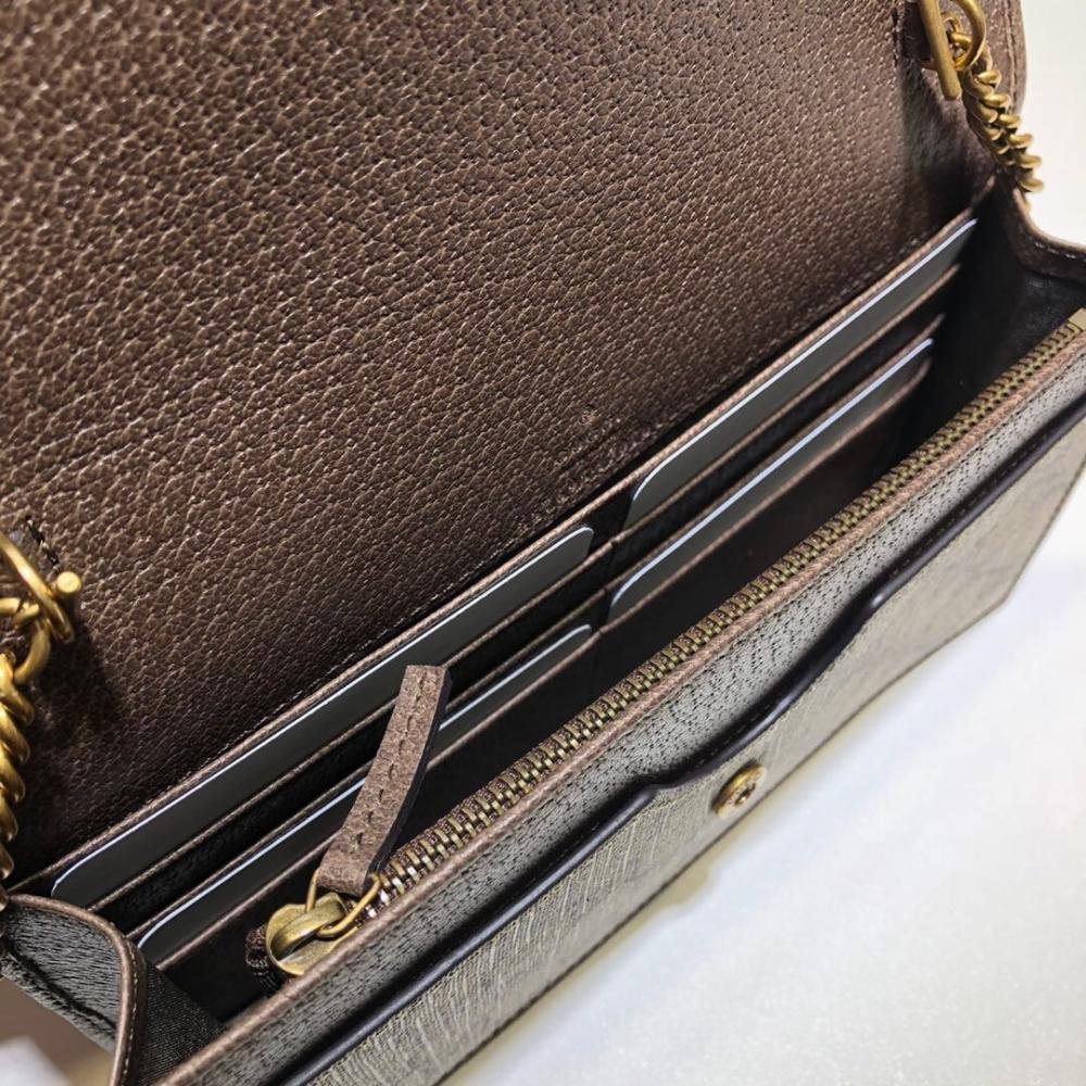 Arco Shoulder Bag