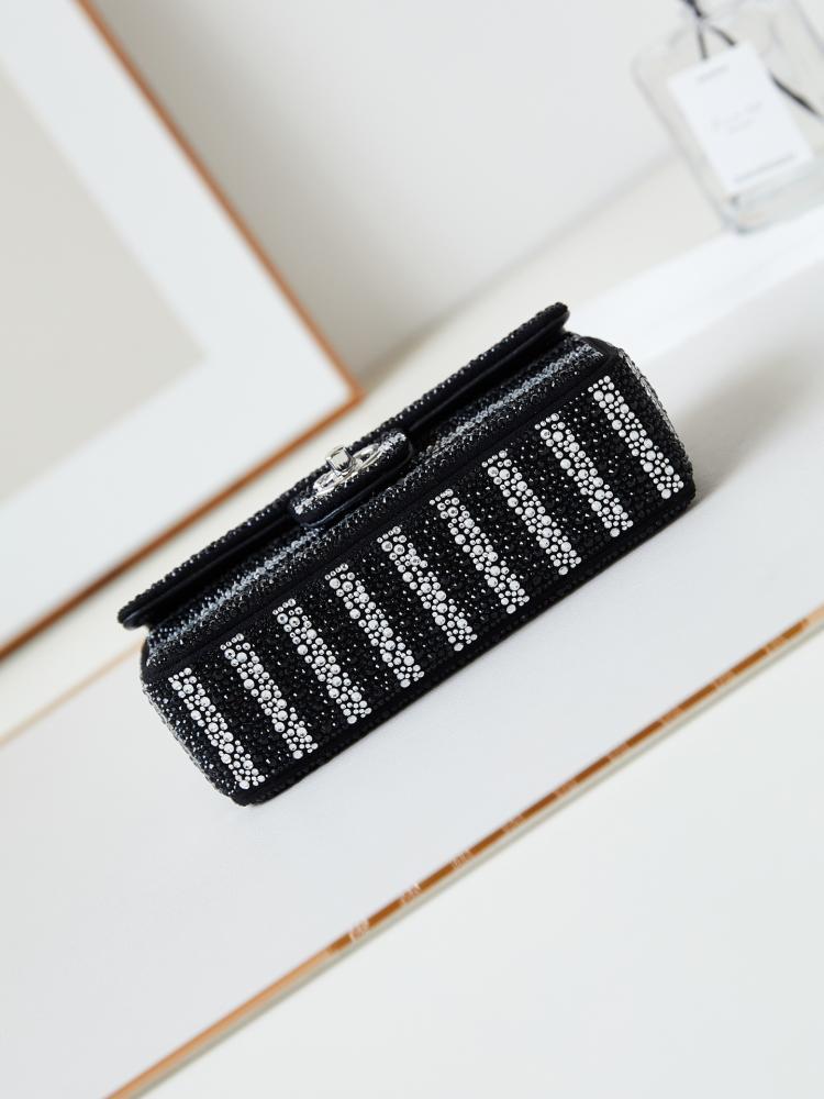 Elegant Shoulder Bag