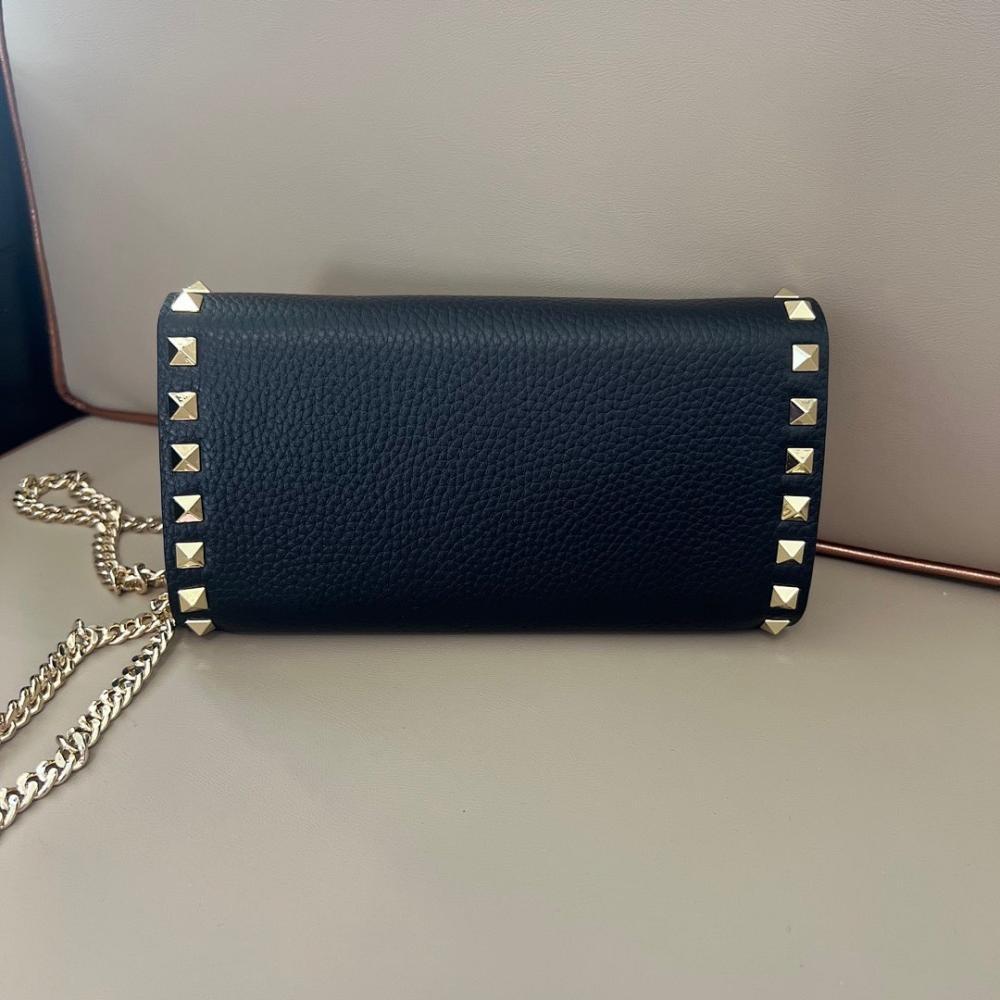 Stylish Leather Crossbody Bag – Limited Edition