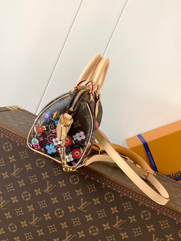 Classic Italian-Inspired Bag