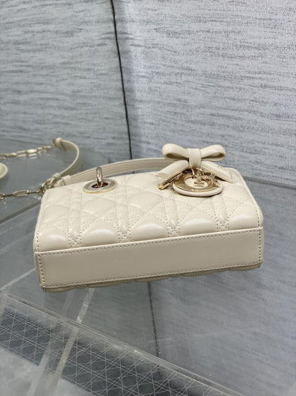 Elegant Top Handle Bag