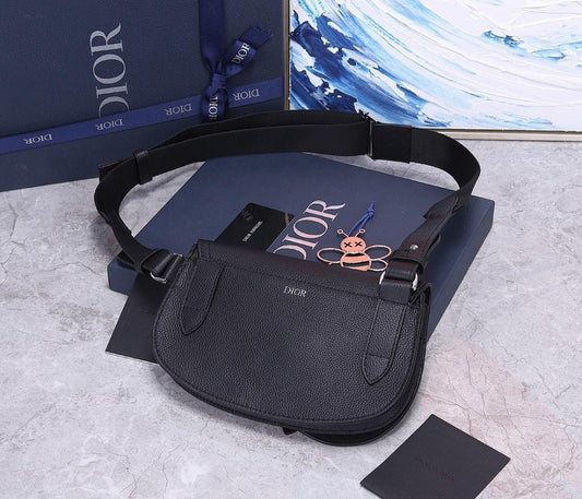 Modern Elegant Leather Crossbody Bag