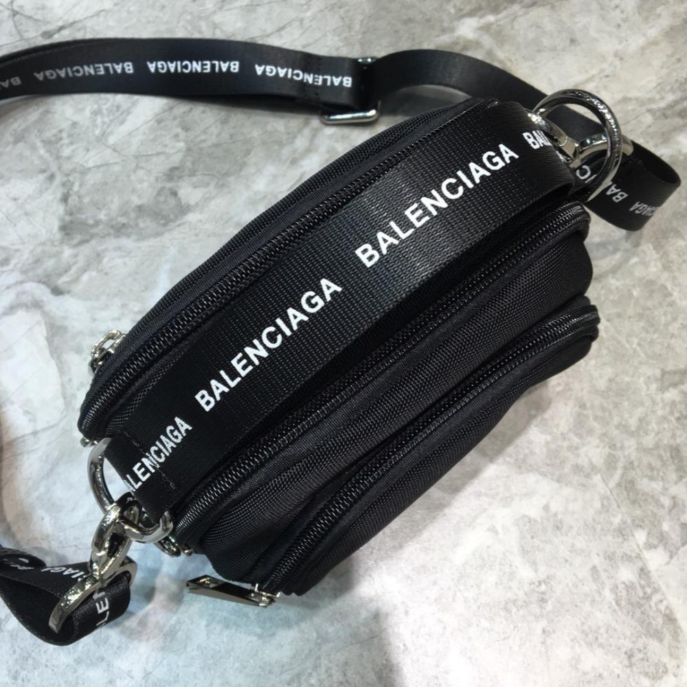 Elegant Shoulder Bag