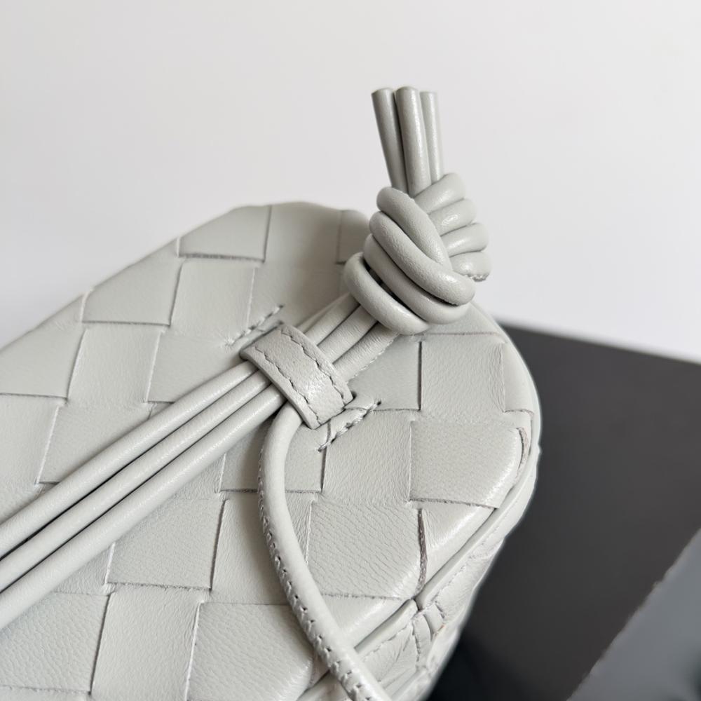 Elegant Shoulder Bag