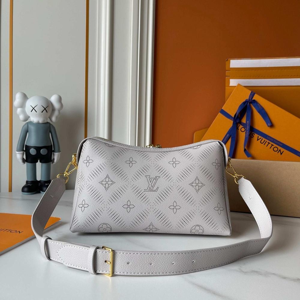 Classic Woven Leather Shoulder Bag – Special Edition