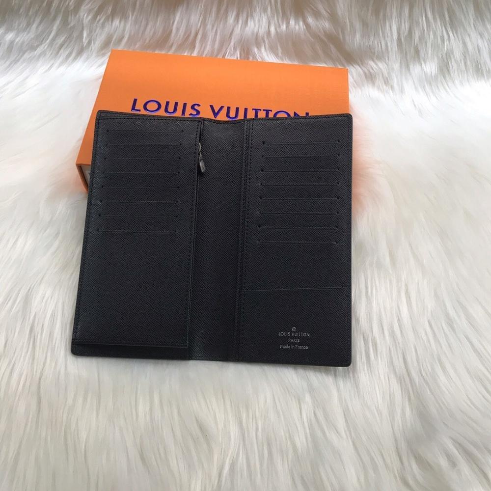 Stylish Refined Leather Wallet