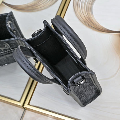 Italian-Inspired Stylish Leather Shoulder Bag