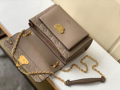 Elegant Stylish Leather Shoulder Bag