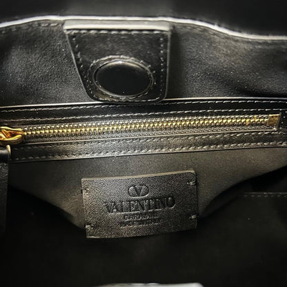 VLogo Signature Leather Shoulder Bag
