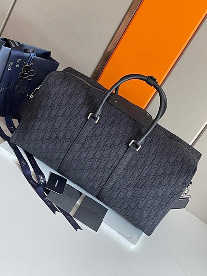 Italian-Inspired Luxury Black Printed Calfskin Shoulder Bag