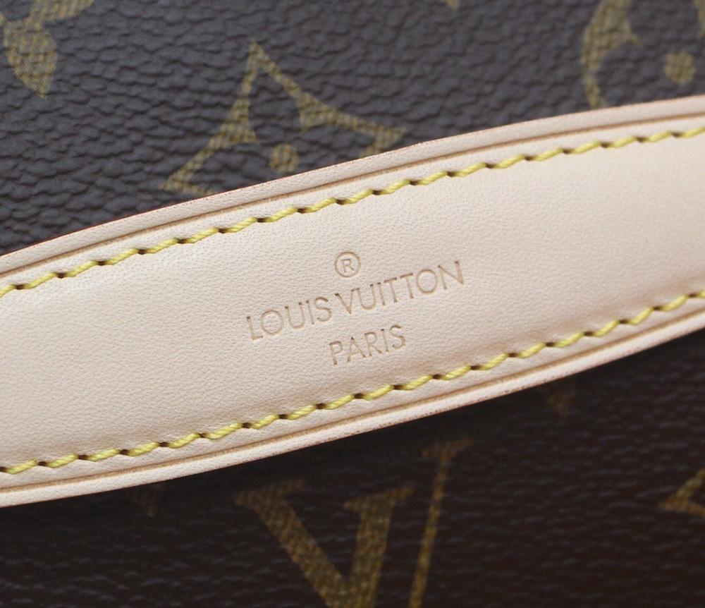 Classic Italian-Inspired Gold Leather Crossbody Bag