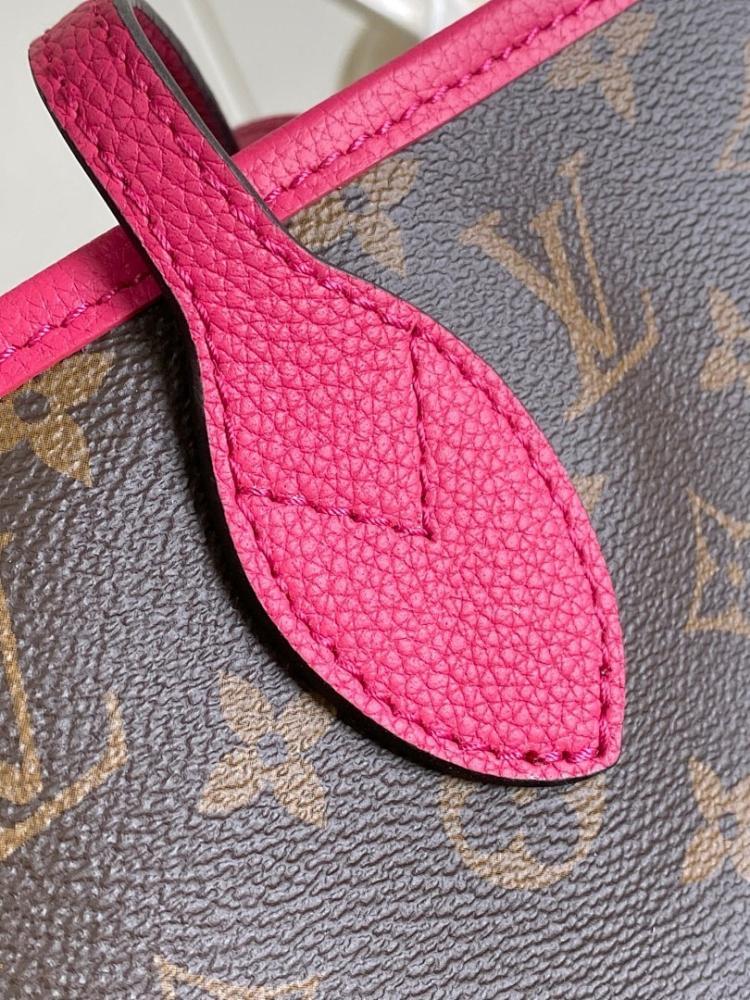 Modern Refined Leather Shoulder Bag