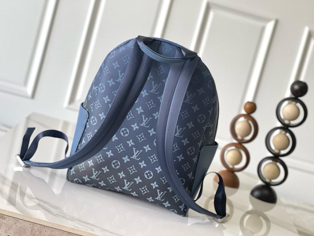 Stylish Blue Leather Backpack – Limited Edition