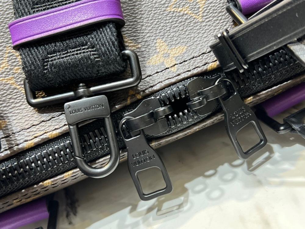 Modern Stylish Shoulder Bag